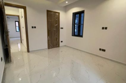 3 bedroom apartments for sale in ikate with c-of-o